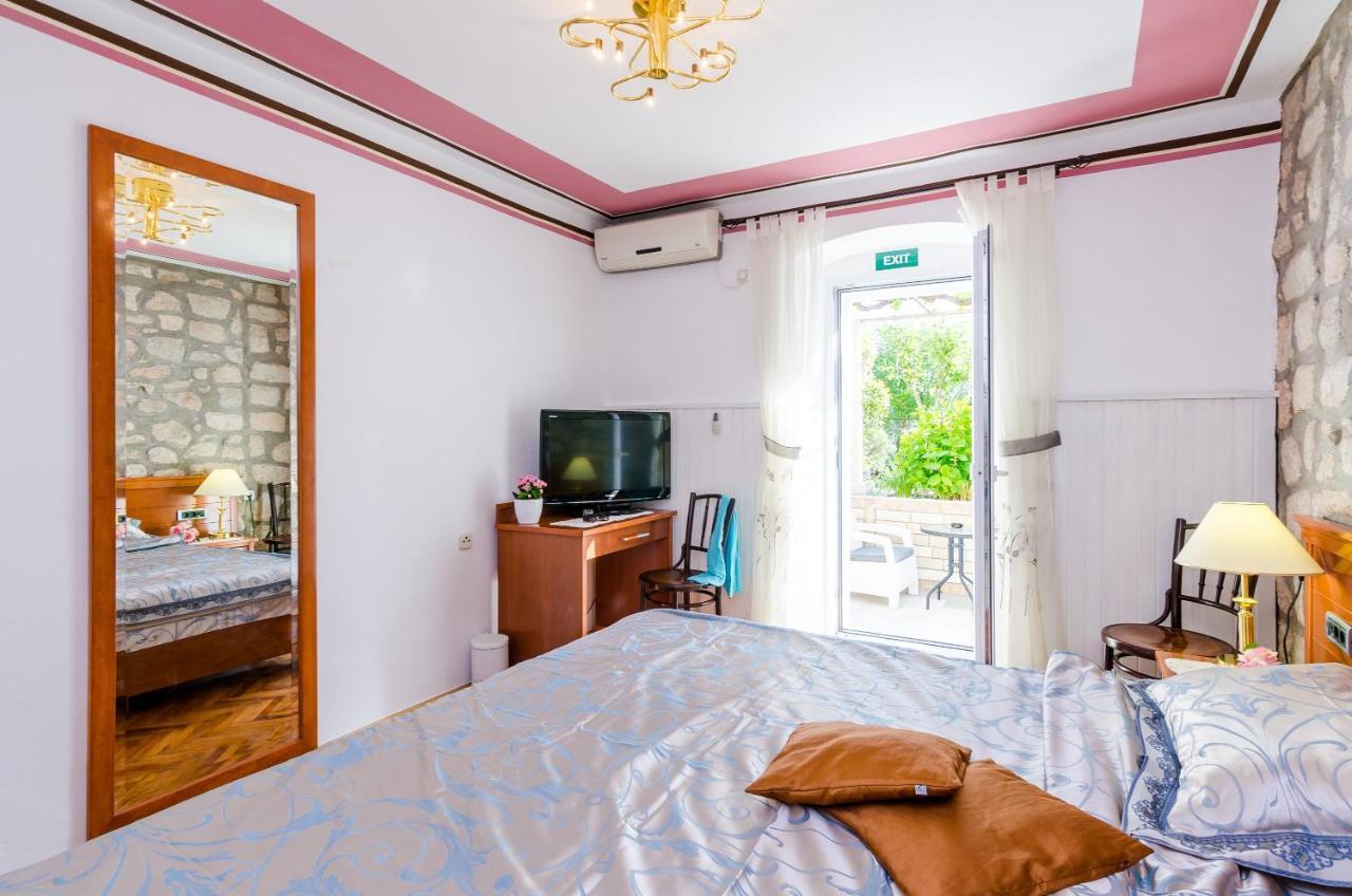 Apartments Nicol Дубровник Екстериор снимка